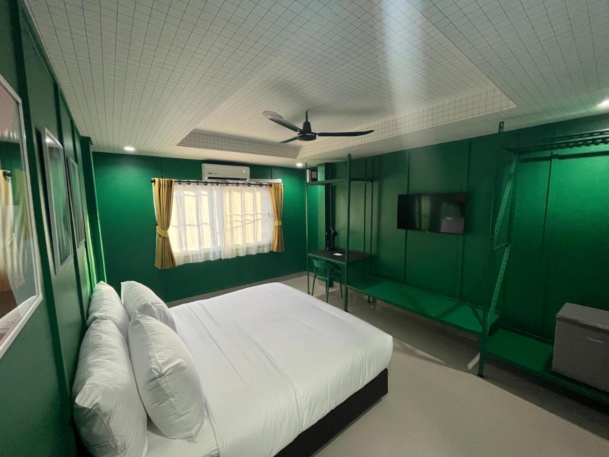 Patong Sari Boutique Hotel מראה חיצוני תמונה